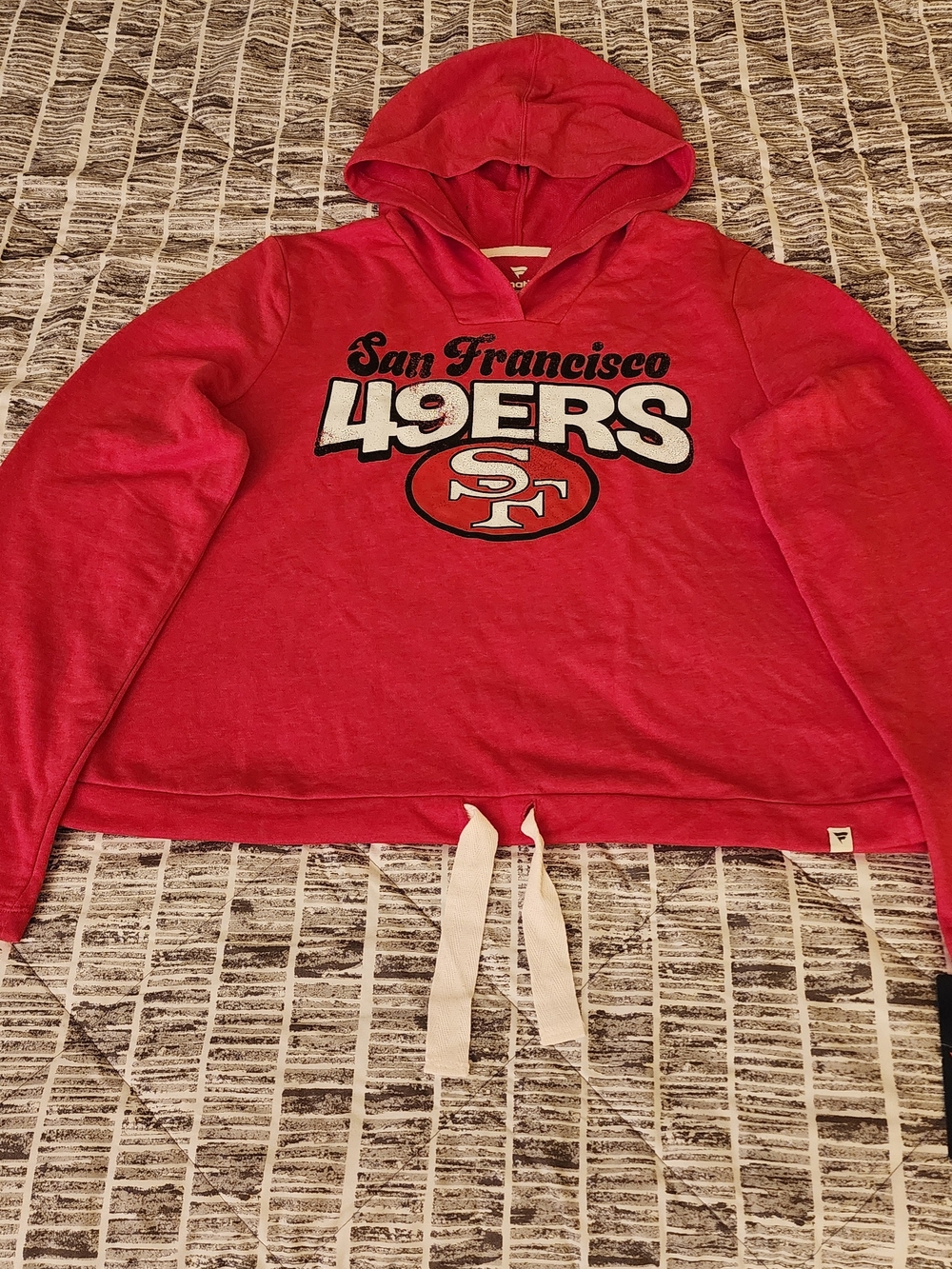San Francisco 49ers Fanatics Women's True Classics Fleece V Neck Pullover Hoodie